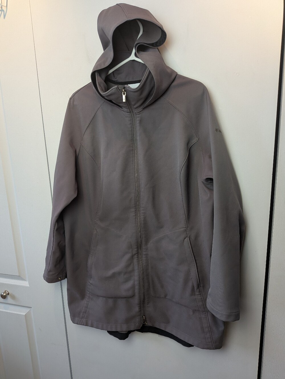 COLUMBIA Plus Size Mid Season Coat Gray Color Size 1X Midi Lenght Zip Up Hoodie